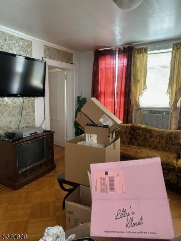 51 Brookwood Street East Orange NJ 07018