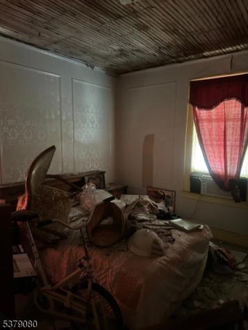 51 Brookwood Street East Orange NJ 07018