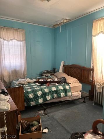 51 Brookwood Street East Orange NJ 07018