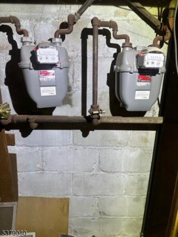 51 Brookwood Street East Orange NJ 07018