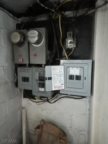 51 Brookwood Street East Orange NJ 07018