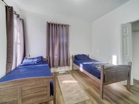 76 Amherst Street East Orange NJ 07018