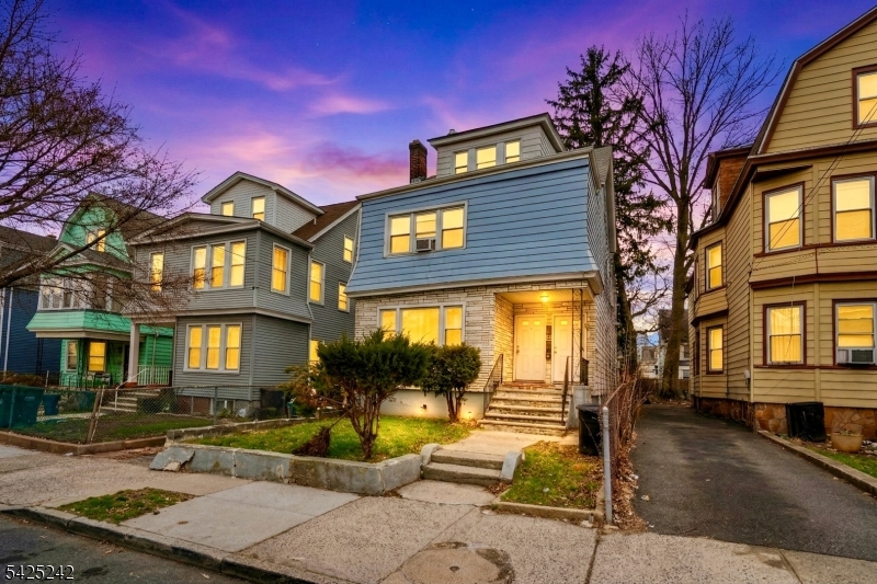 116 Mapes Avenue Newark NJ 07112