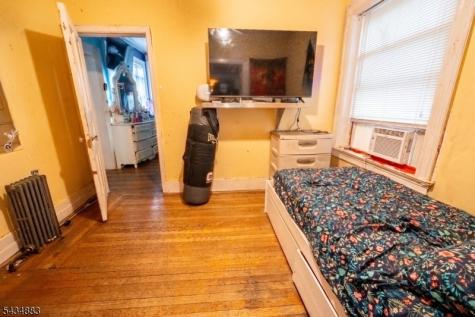 128 W 8th Street Plainfield NJ 07060