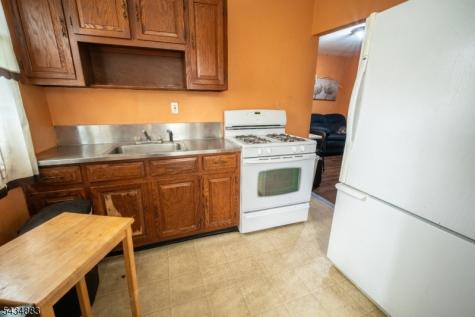 128 W 8th Street Plainfield NJ 07060