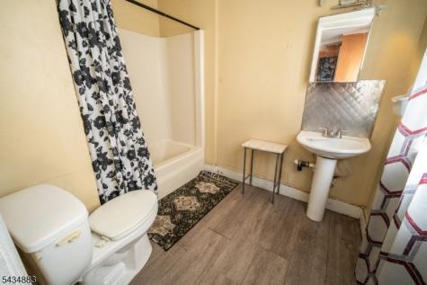 128 W 8th Street Plainfield NJ 07060
