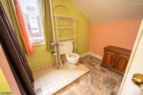 128 W 8th Street Plainfield NJ 07060