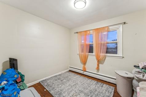18 Gifford Court Maplewood NJ 07040