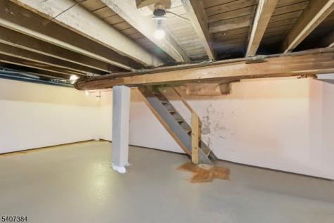 34 Concord Street Jersey City NJ 07306