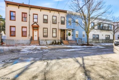 34 Concord Street Jersey City NJ 07306