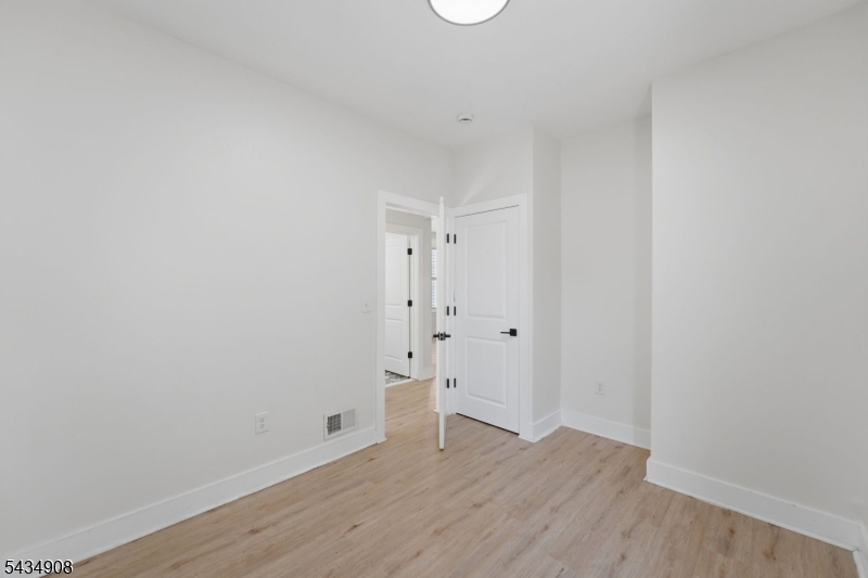 148 N 15th Street East Orange NJ 07017