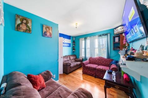 1460 Clinton Avenue Irvington NJ 07111