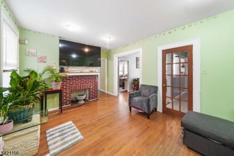 1460 Clinton Avenue Irvington NJ 07111