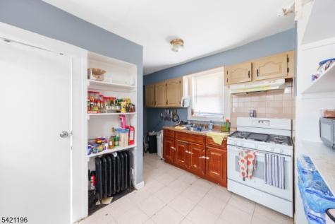1460 Clinton Avenue Irvington NJ 07111