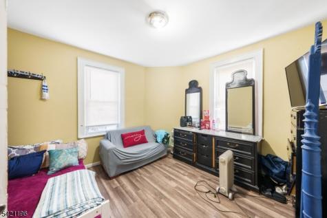 1460 Clinton Avenue Irvington NJ 07111