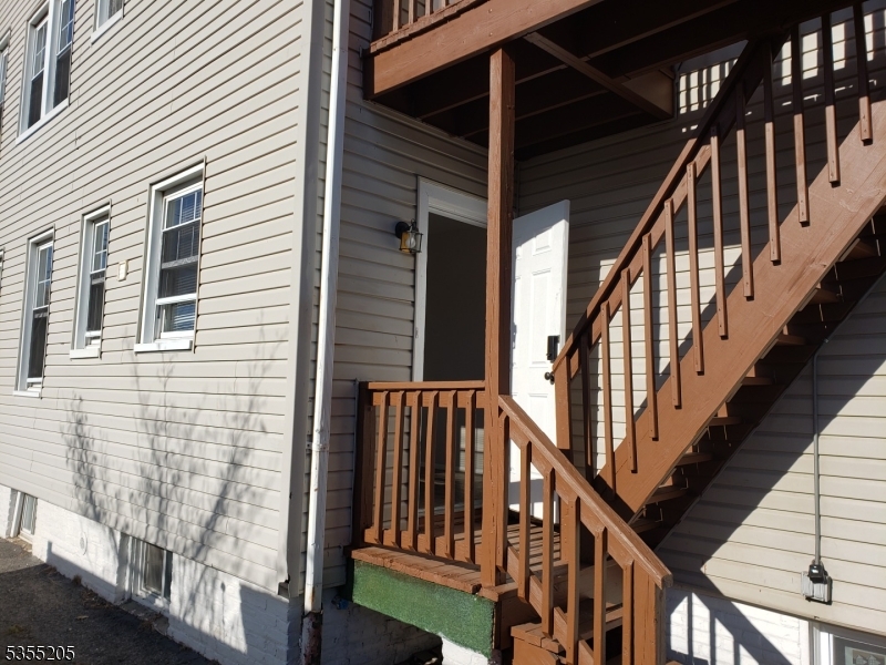 610 Cortlandt Street Perth Amboy NJ 08861
