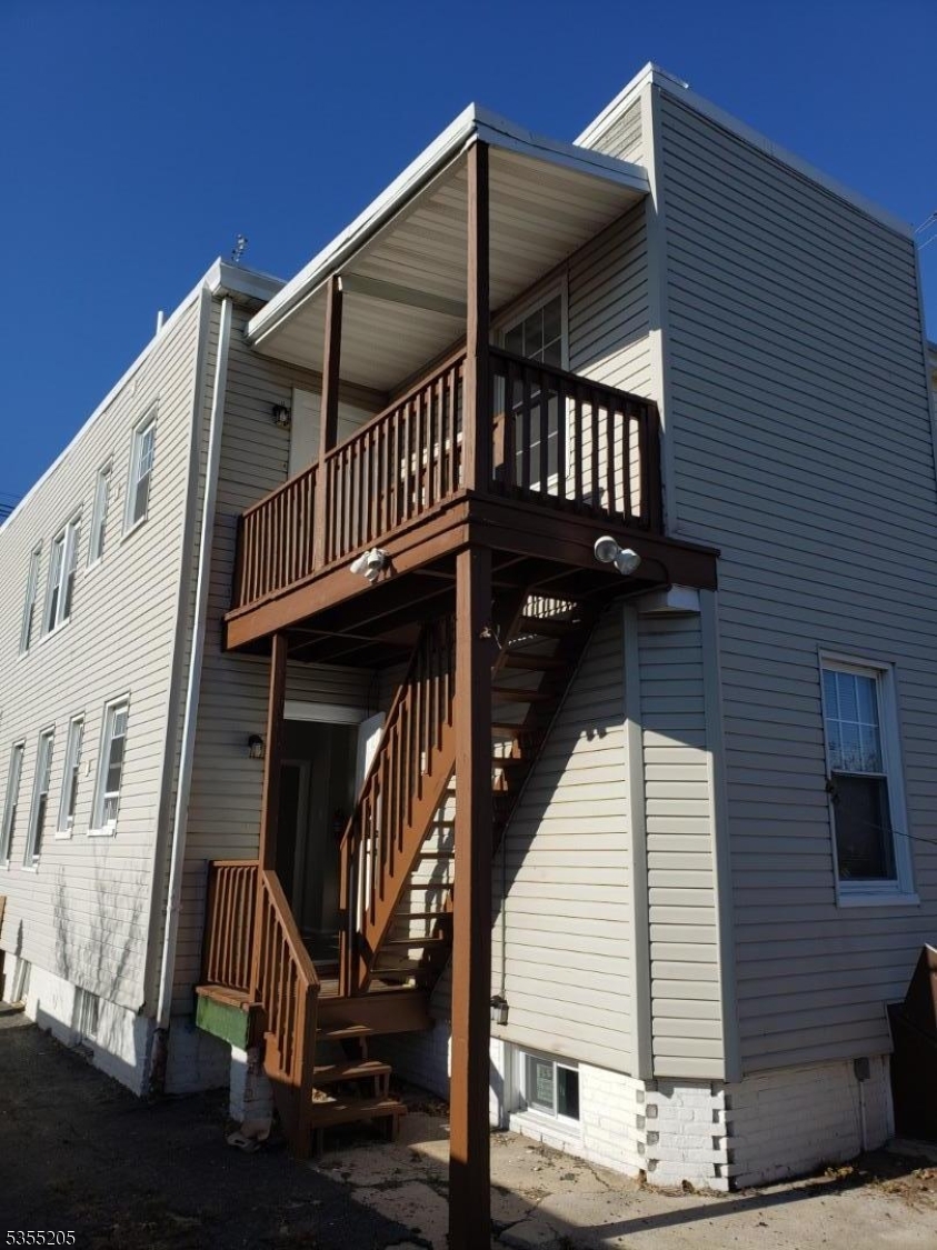 610 Cortlandt Street Perth Amboy NJ 08861
