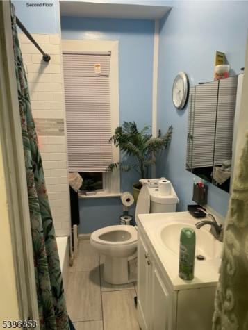 10 Charles Street East Orange NJ 07017