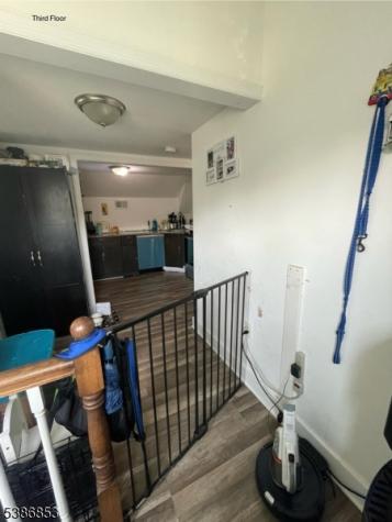 10 Charles Street East Orange NJ 07017