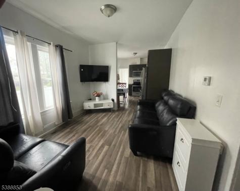 10 Charles Street East Orange NJ 07017