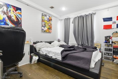 431 Forest Street Kearny NJ 07032