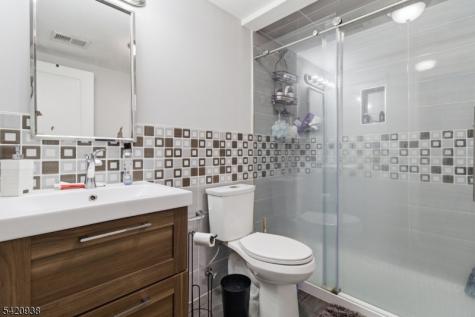 431 Forest Street Kearny NJ 07032