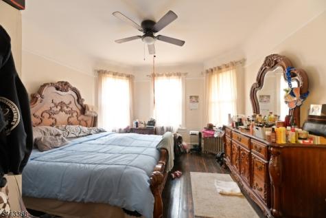 208 N 19th Street East Orange NJ 07017
