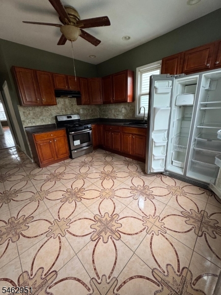 1083 Grove Street Irvington NJ 07111