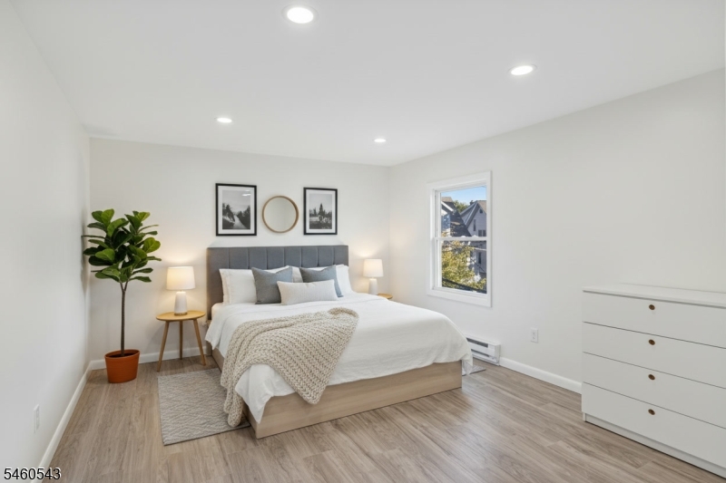 23 Leo Place Newark NJ 07108