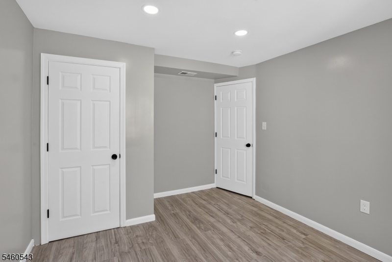 23 Leo Place Newark NJ 07108