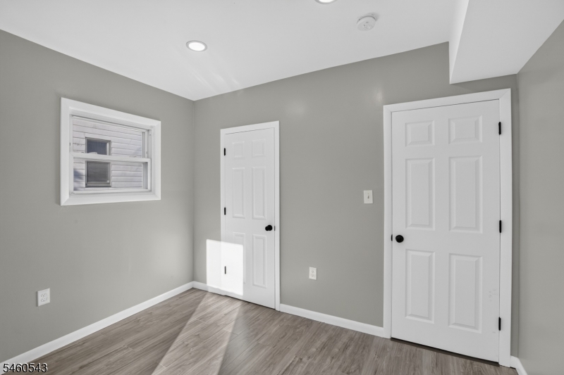 23 Leo Place Newark NJ 07108