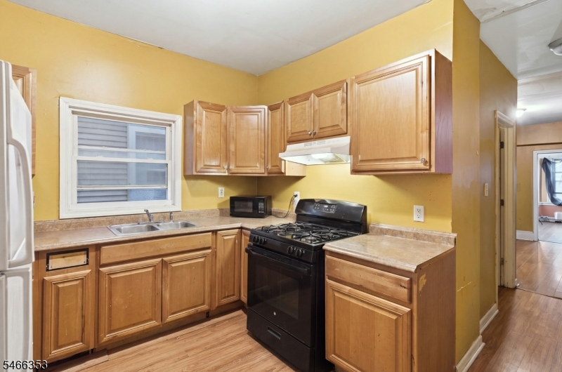 78 S 13th Street Newark NJ 07107