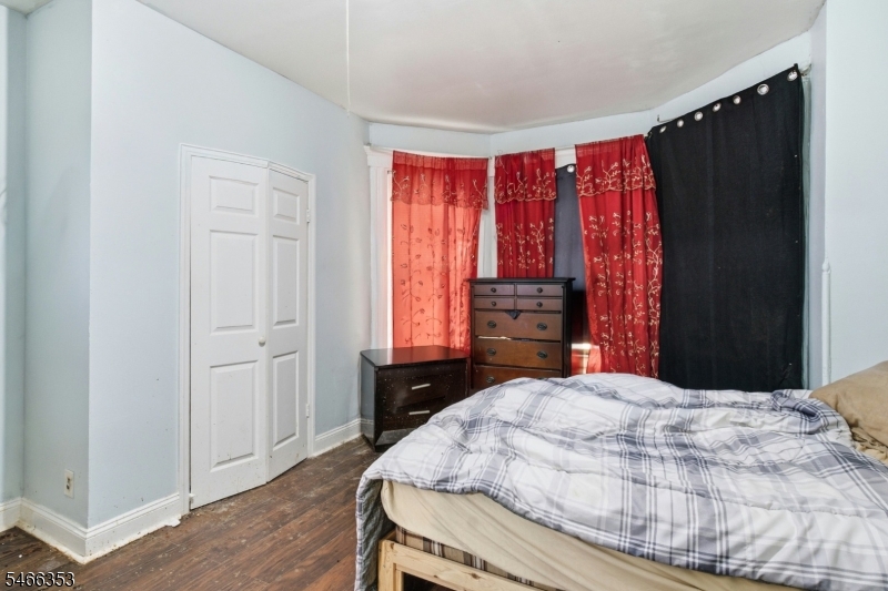 78 S 13th Street Newark NJ 07107