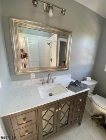 11 Gaston Avenue Raritan NJ 08869