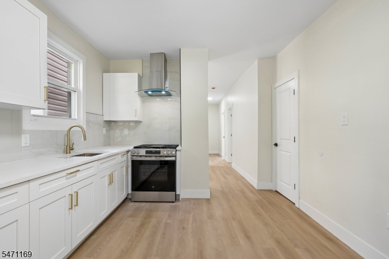 106 Elmwood Avenue East Orange NJ 07018