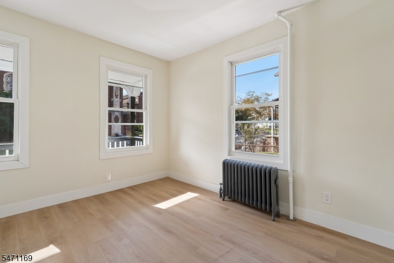 106 Elmwood Avenue East Orange NJ 07018