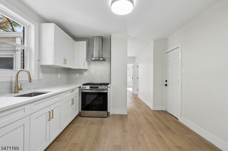 106 Elmwood Avenue East Orange NJ 07018
