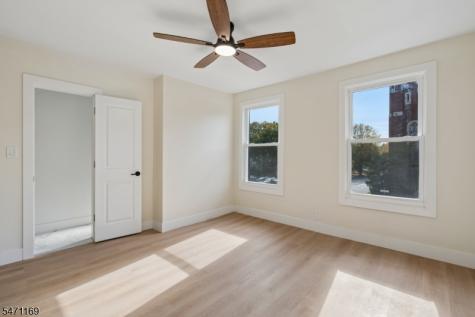 106 Elmwood Avenue East Orange NJ 07018