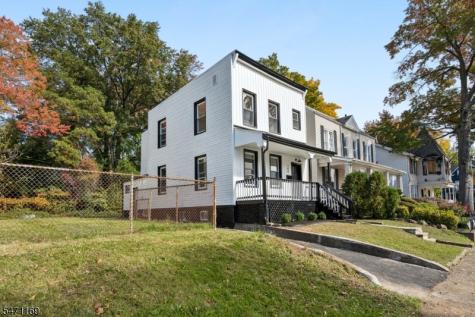 106 Elmwood Avenue East Orange NJ 07018