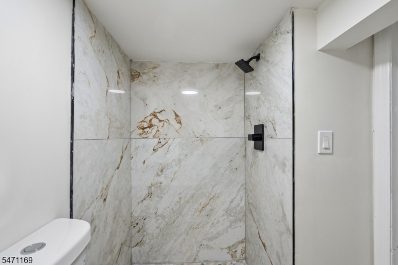 106 Elmwood Avenue East Orange NJ 07018
