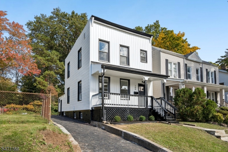 106 Elmwood Avenue East Orange NJ 07018
