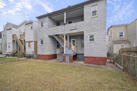 33 Delaware Street Elizabeth NJ 07206