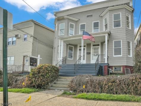33 Delaware Street Elizabeth NJ 07206