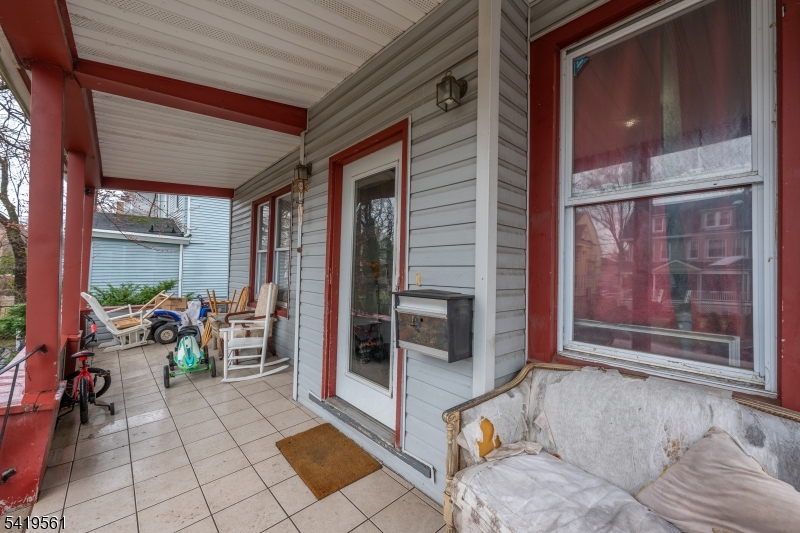 31 Chestnut Street East Orange NJ 07018