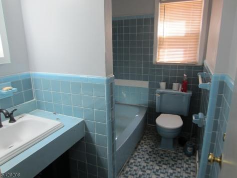 2 Evelyn Court Maplewood NJ 07040