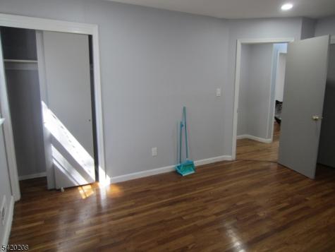 2 Evelyn Court Maplewood NJ 07040