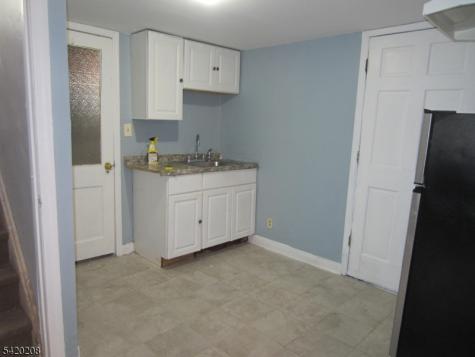 2 Evelyn Court Maplewood NJ 07040
