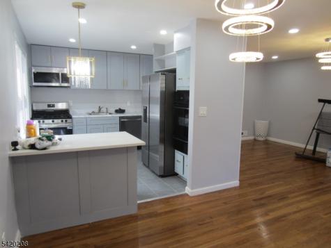 2 Evelyn Court Maplewood NJ 07040