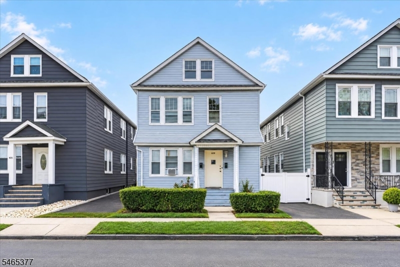 629 Maple Avenue Elizabeth NJ 07202