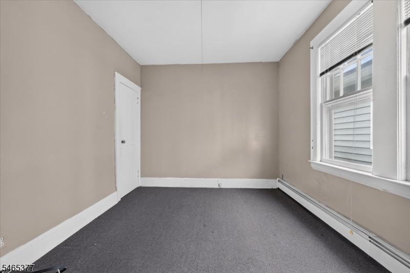 629 Maple Avenue Elizabeth NJ 07202